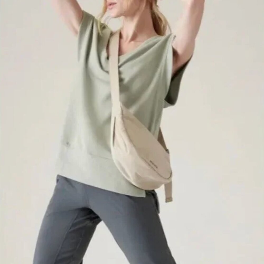 NWT Athleta  Retroterry V-Neck Sweatshirt Tee  Sleeveless Fern Green XS Oversize